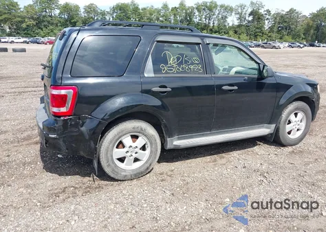 2011 Ford Escape Xlt from USA, damaged, VIN 1FMCU9DG9BKB01019